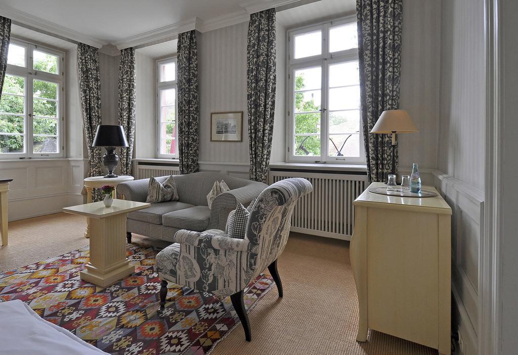 Herrenhaus Von Loew บัดเนาไฮม์ ภายนอก รูปภาพ