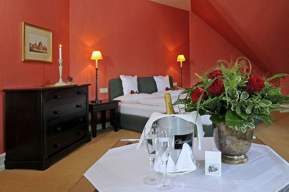 Herrenhaus Von Loew บัดเนาไฮม์ ภายนอก รูปภาพ