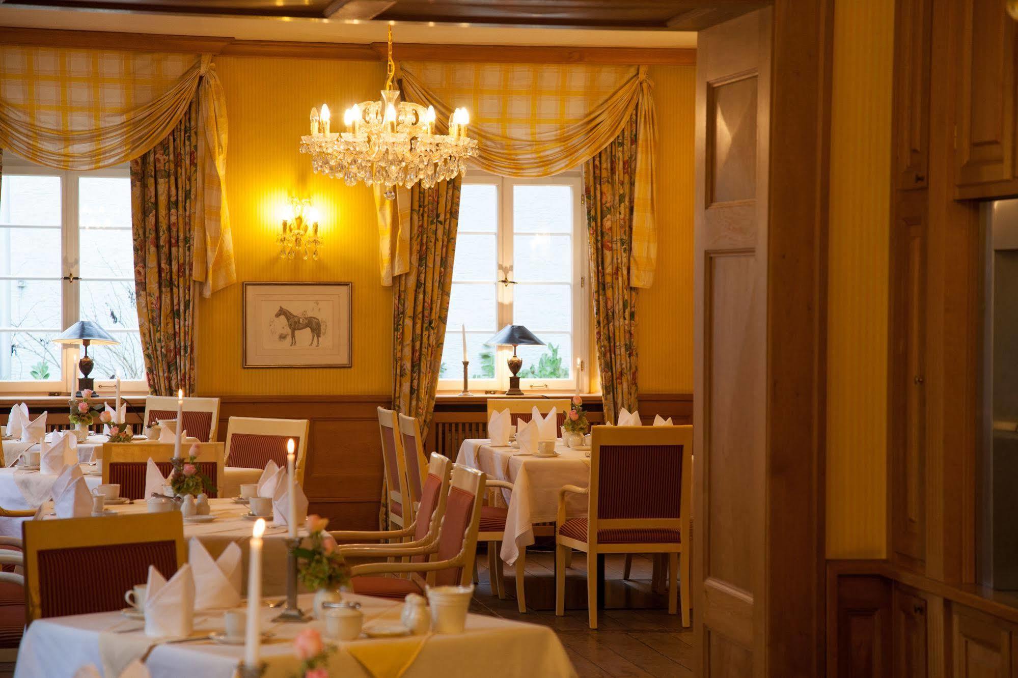 Herrenhaus Von Loew บัดเนาไฮม์ ภายนอก รูปภาพ