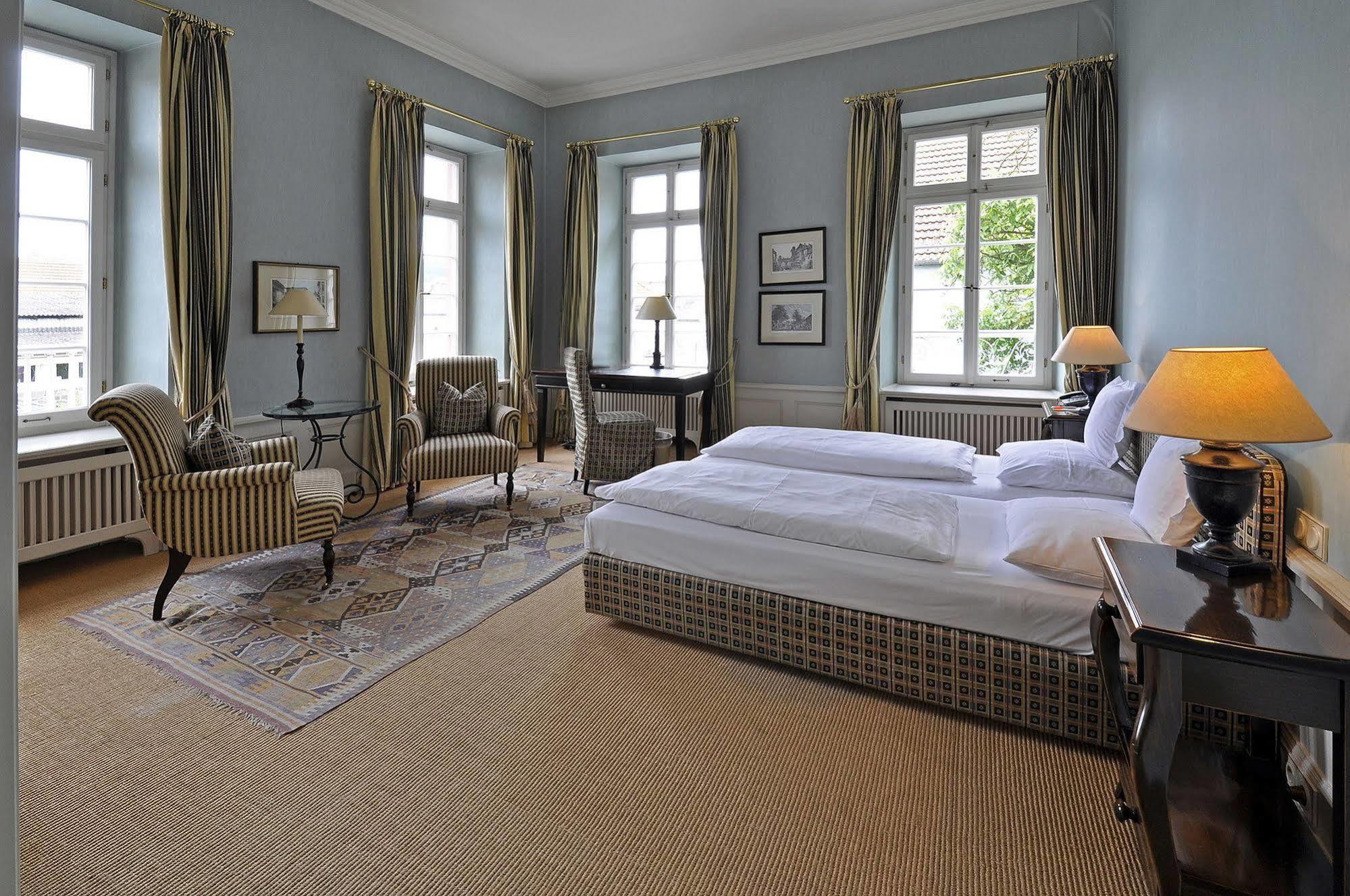 Herrenhaus Von Loew บัดเนาไฮม์ ภายนอก รูปภาพ